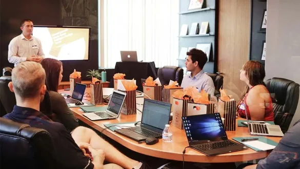 What Is B2H Marketing? A Human-Centric Approach for Modern B2B Brands