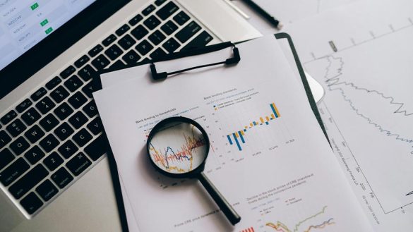 How Do B2B Businesses Use Data Mining to Make Better Decisions?